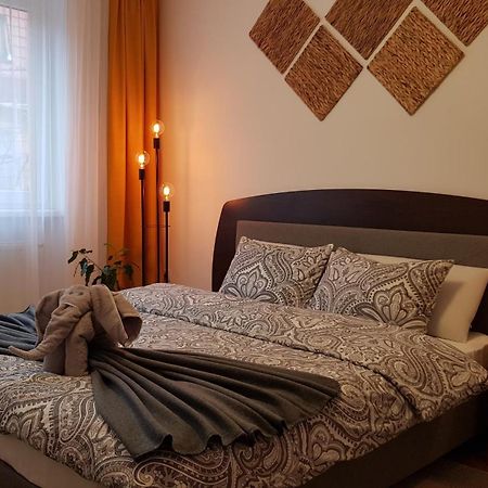 Tusmorez Central Apartment Târgu-Mureş Eksteriør billede