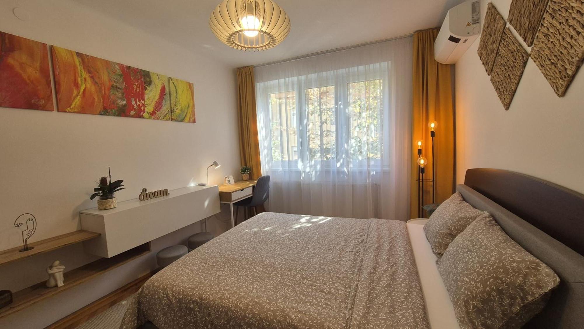 Tusmorez Central Apartment Târgu-Mureş Eksteriør billede